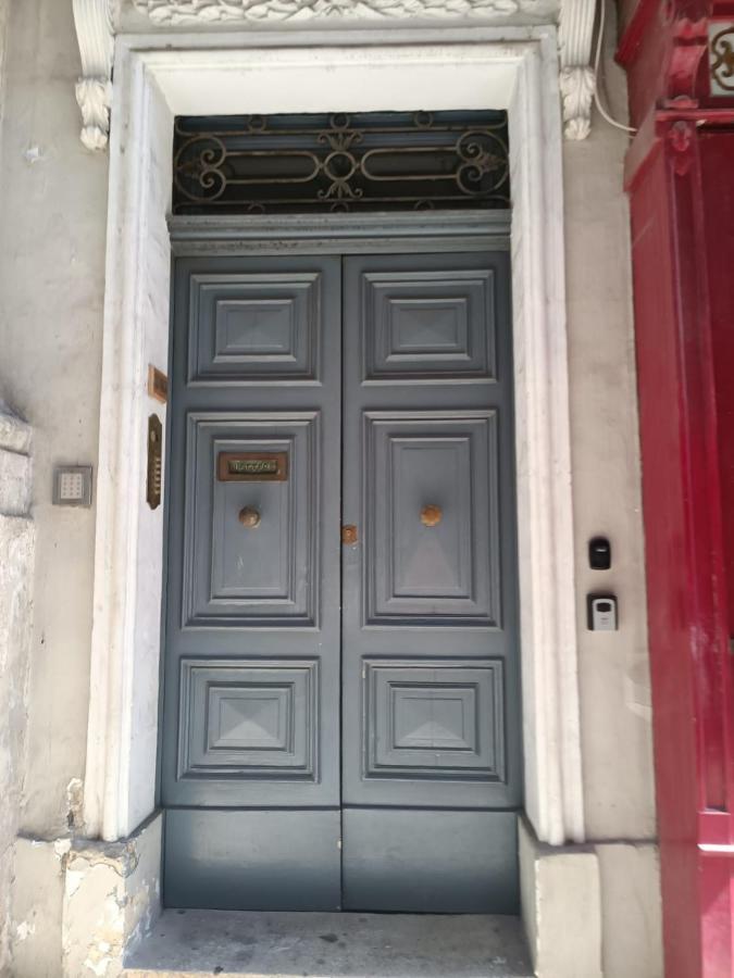 Charming & Traditional Flat In City Center Esch1-2 Valletta Exterior photo