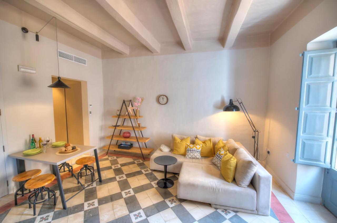 Charming & Traditional Flat In City Center Esch1-2 Valletta Exterior photo